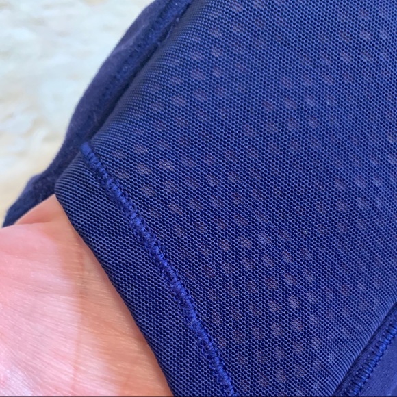 Lululemon Leggings with Mesh Detail - Picture 5 of 5